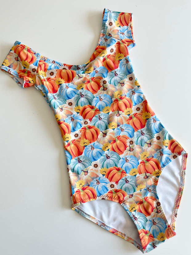PUMPKIN MEADOW Cap Sleeve with Pinch