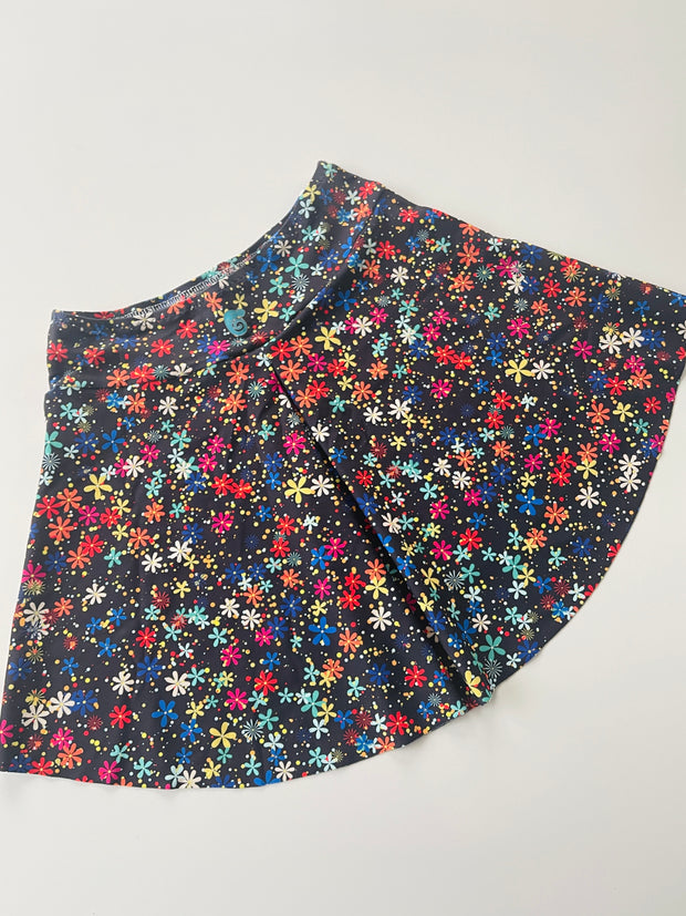 FLOWER POWER Pleated Skirt
